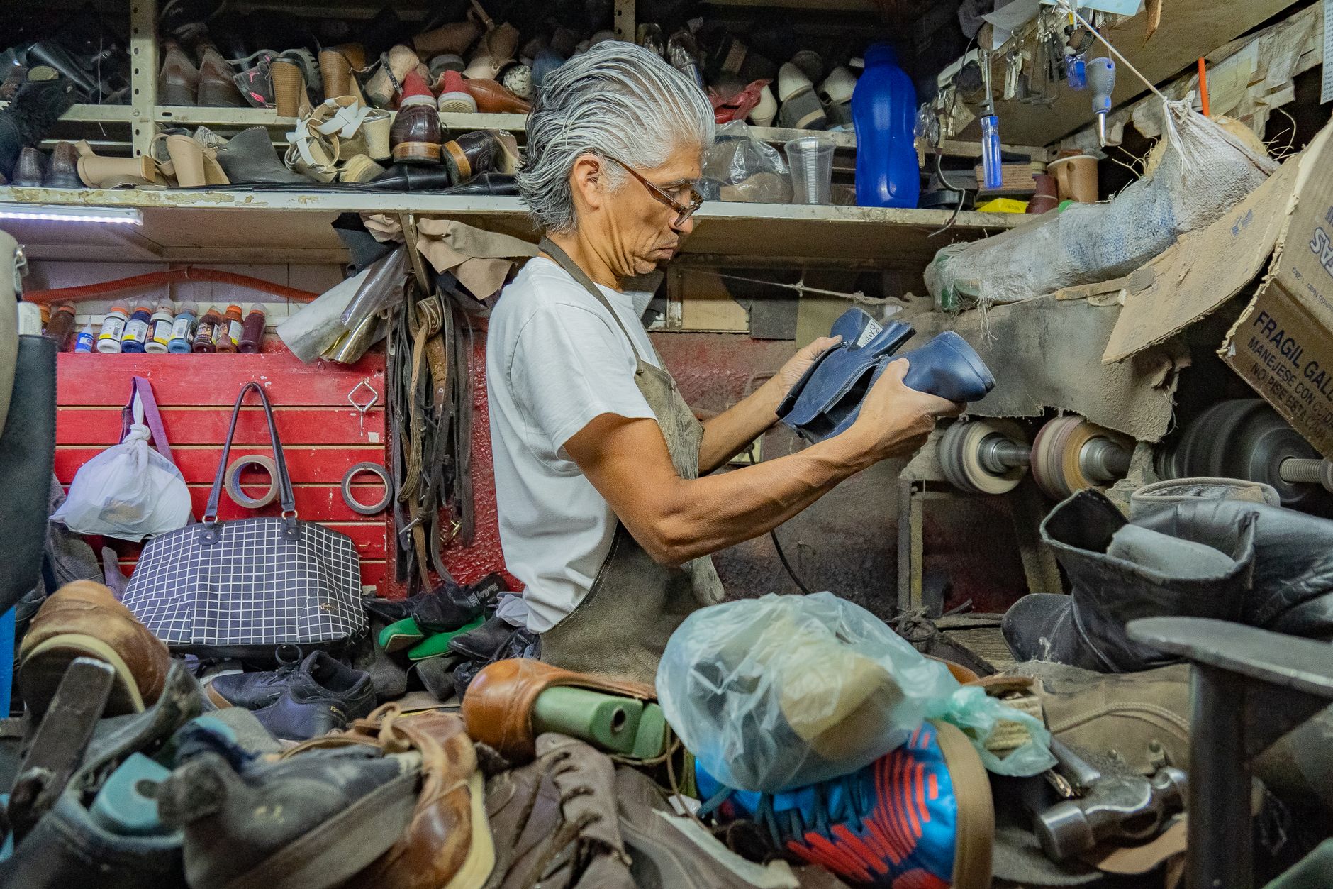 Bonus réparation textile et chaussures : les montants 2026 et comment en profiter
